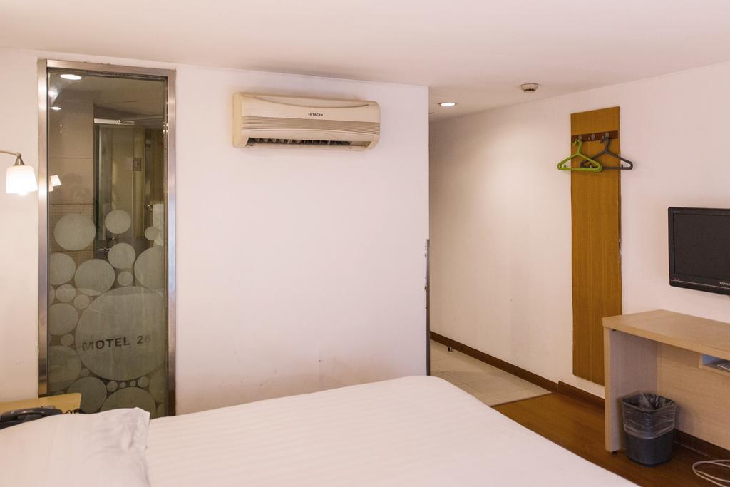 Motel Shanghai Hongqiao Beixinjing Metro Station Tianshan Road Exterior photo