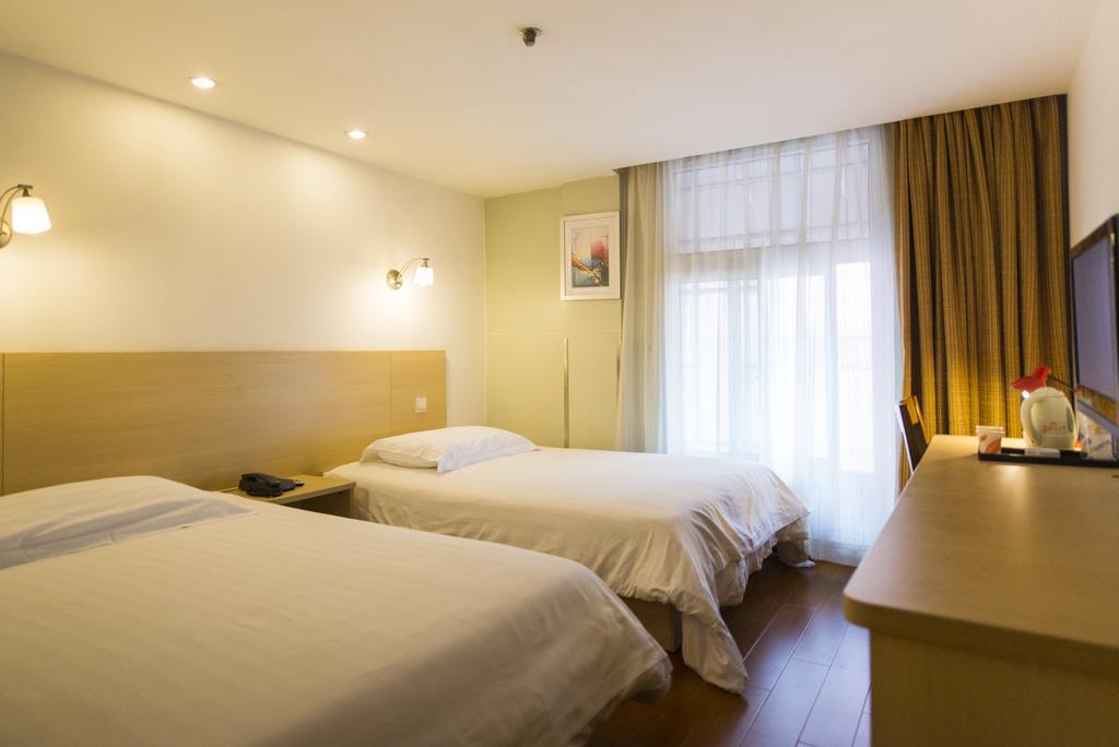 Motel Shanghai Hongqiao Beixinjing Metro Station Tianshan Road Exterior photo