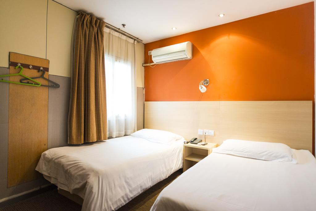 Motel Shanghai Hongqiao Beixinjing Metro Station Tianshan Road Exterior photo